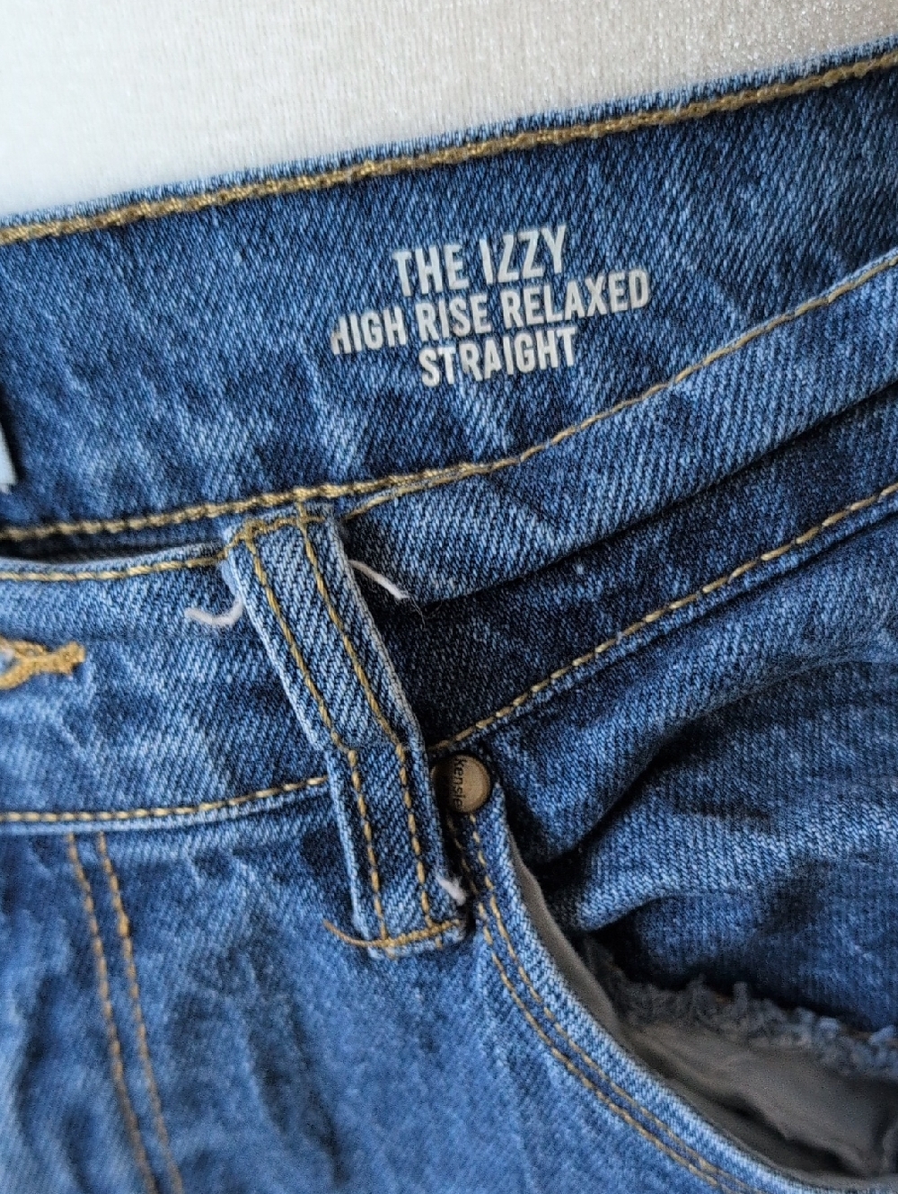 Kensie The Izzy High Rise Relaxed Straight Jeans Size 6 - Picture 5 of 12